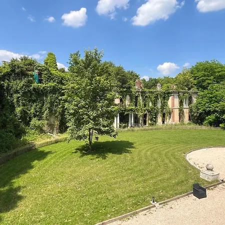 La Tour Du Chateau - Domainepona Casa de Férias Croissy-Beaubourg
